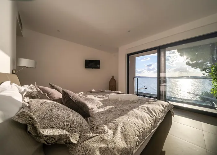 וילה Beachfront Villa La Mer, Veritas - Maid, Babysitting, Breakfast & Boat On Request ביבינייה