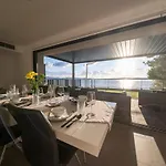 Beachfront Villa La Mer, Veritas - Maid, Babysitting, Breakfast & Boat On Request * بيبينيا