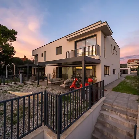 Beachfront Villas Veritas Villa