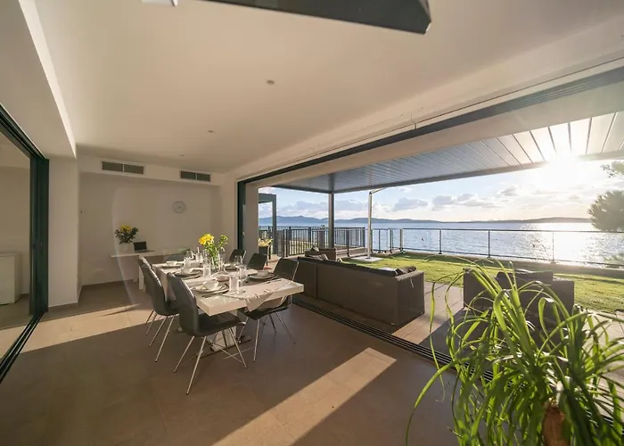 Beachfront Villas Veritas Bibinje