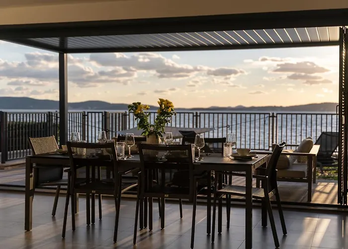 Beachfront Villas Veritas Villa *